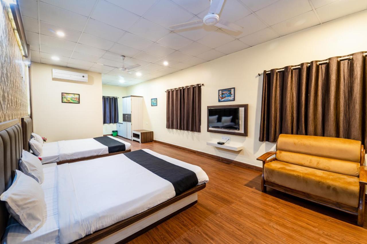 Narmada Hills Resort Godarpura Екстериор снимка