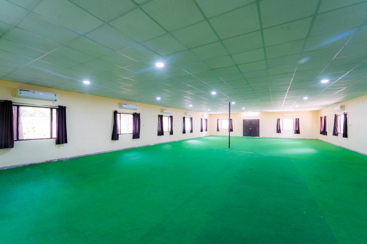 Narmada Hills Resort Omkareshwar Екстериор снимка