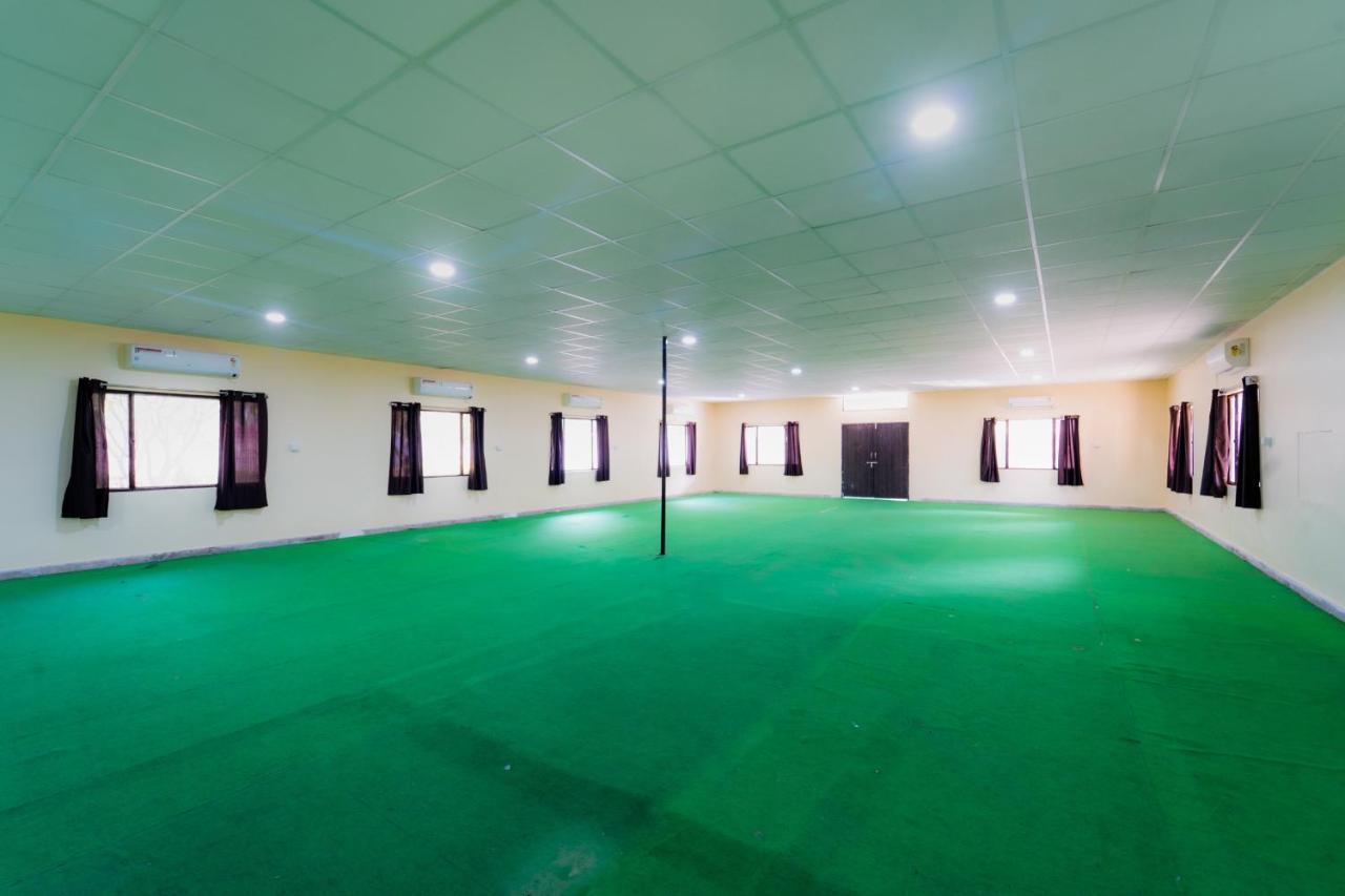 Narmada Hills Resort Godarpura Екстериор снимка