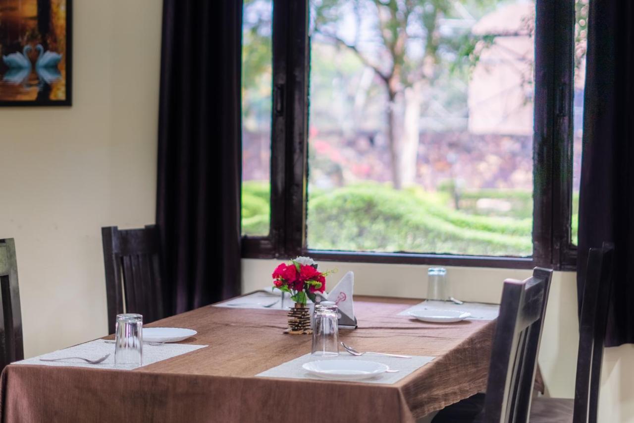 Narmada Hills Resort Omkareshwar Екстериор снимка