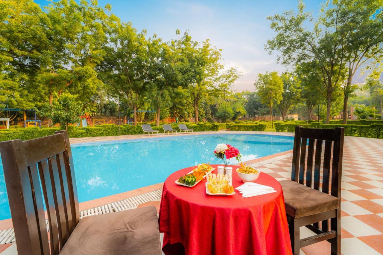 Narmada Hills Resort Godarpura Екстериор снимка