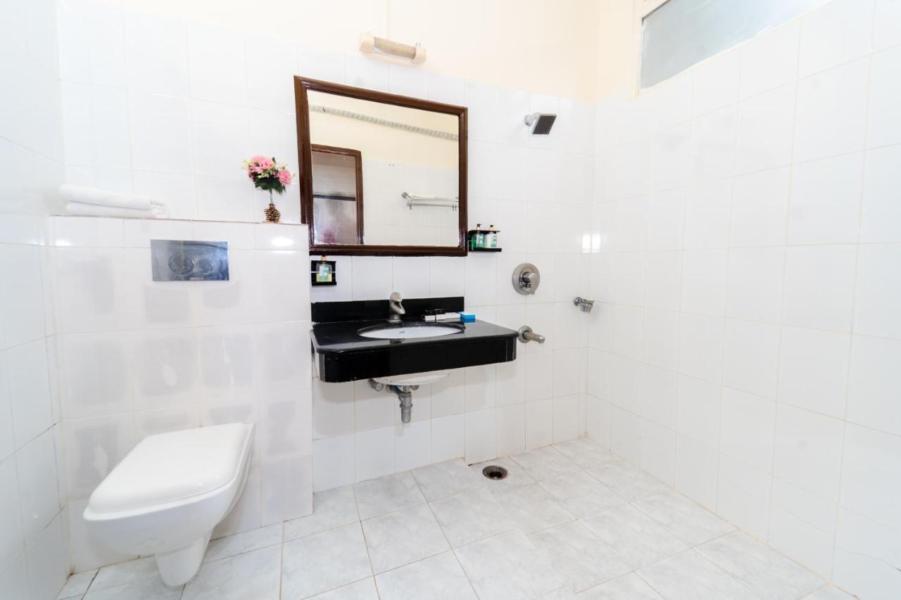 Narmada Hills Resort Omkareshwar Екстериор снимка