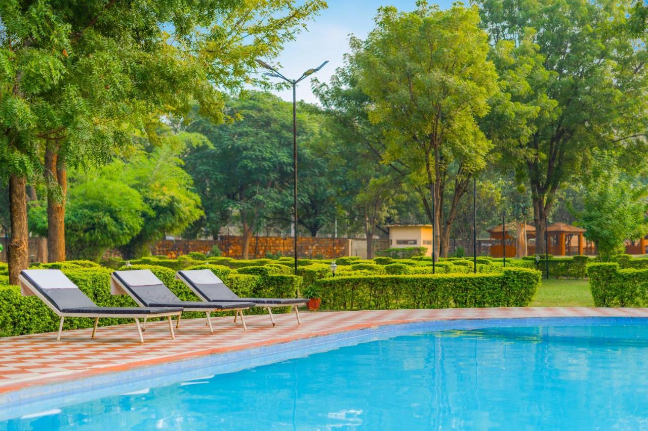 Narmada Hills Resort Omkareshwar Екстериор снимка